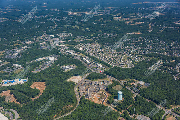 crescent-alexander-apts-air-1096