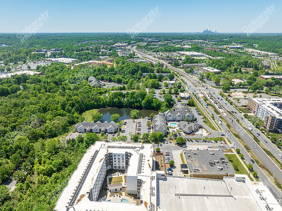 8340-n-tryon-drn0398