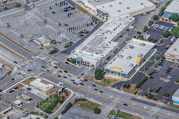7805-abercorn-air-6069