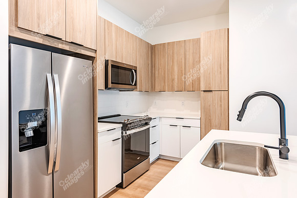 536-w-tremont-int3838
