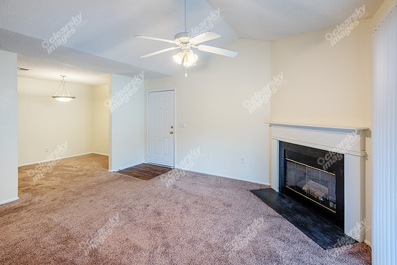 4824-smallwood-int1392