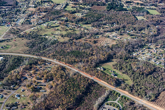321-kings-mtn-blvd-air4427