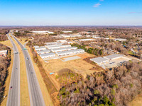 300-habersham-drn4379