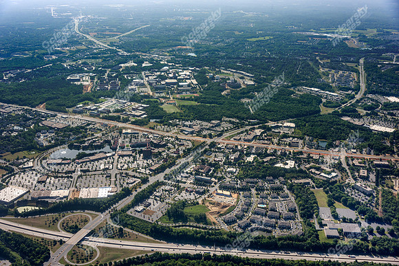 university-center-apts-air-1398
