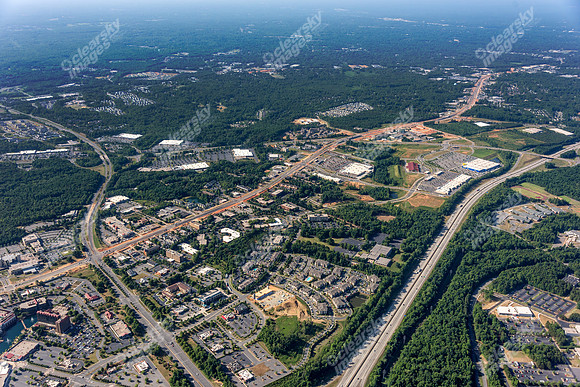 university-center-apts-air-1393