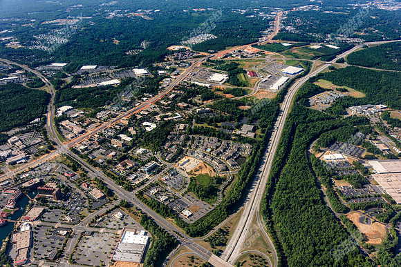 university-center-apts-air-1388