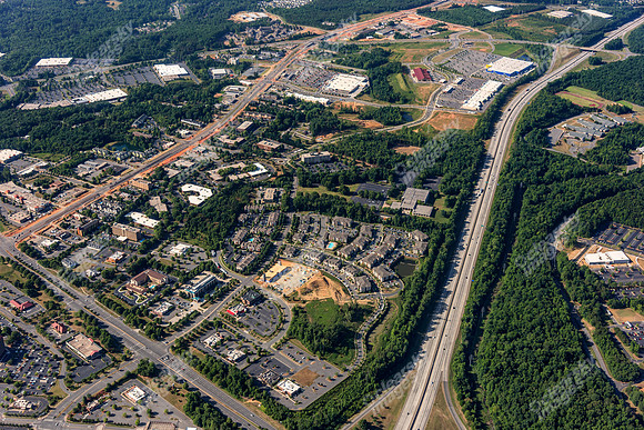 university-center-apts-air-1385