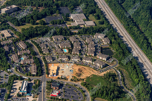 university-center-apts-air-1378