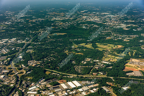 parkway-plaza-bp-air-1352