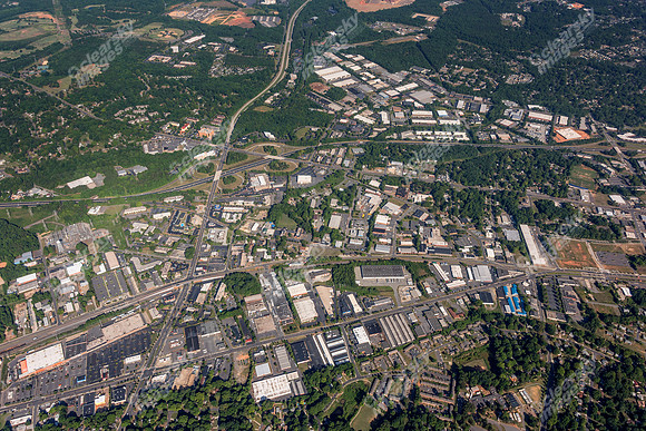 parkway-plaza-bp-air-1327