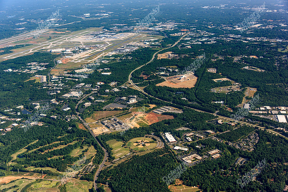 parkway-plaza-bp-air-1305