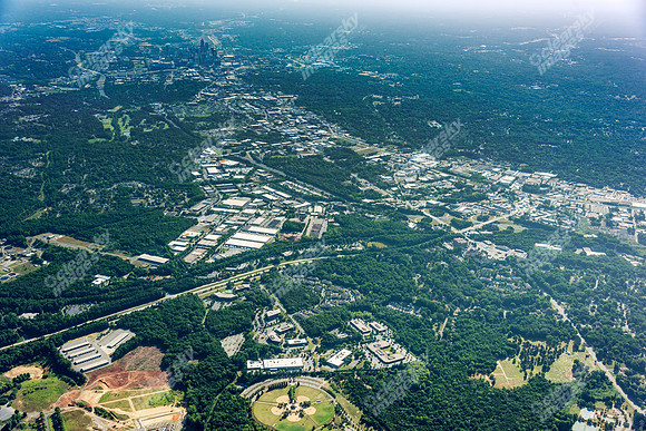 parkway-plaza-bp-air-1289