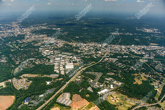 parkway-plaza-bp-air-3416