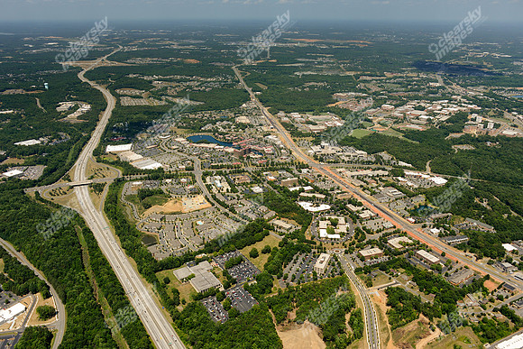 university-center-apts-air-3477