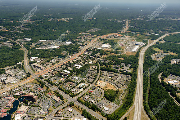 university-center-apts-air-3465