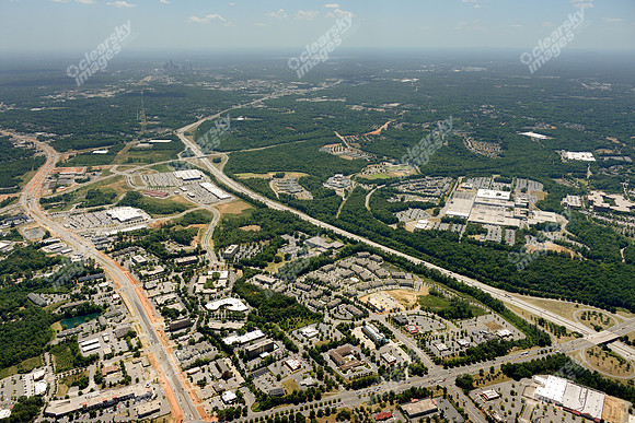 university-center-apts-air-3462