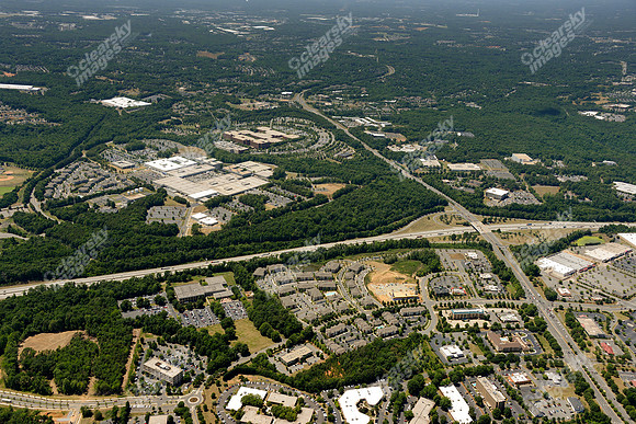 university-center-apts-air-3459