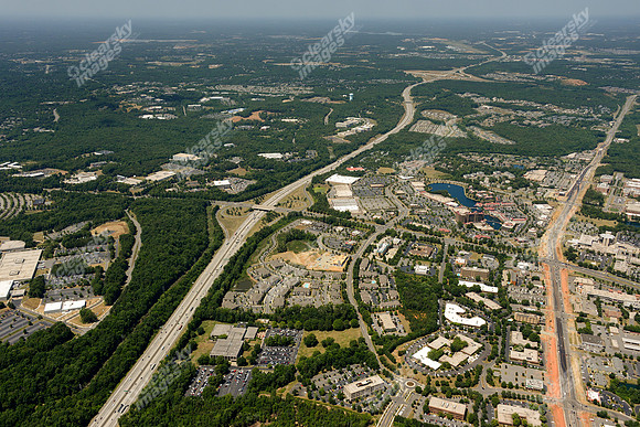 university-center-apts-air-3457