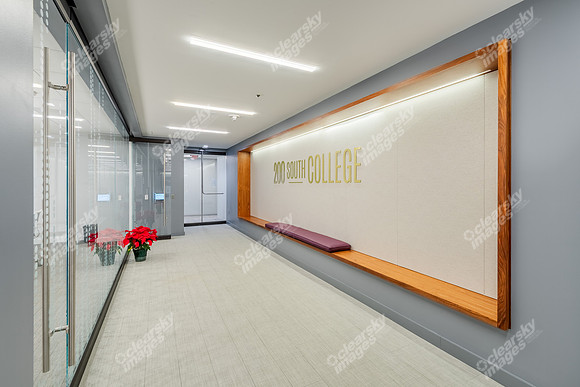 200-s-college-int9399