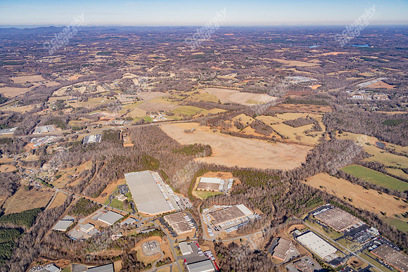 2050-evergreen-air09400