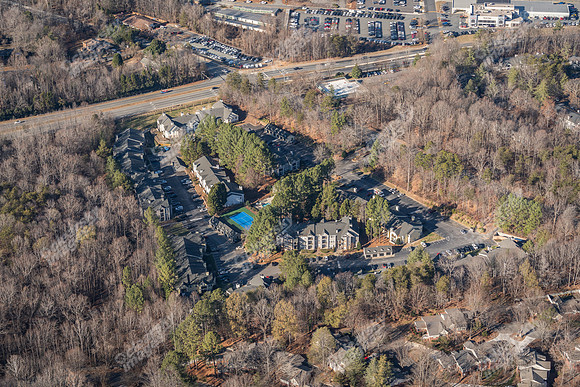 1000-crowne-oaks-air09511