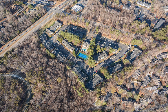 1000-crowne-oaks-air09522