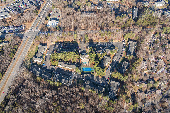 1000-crowne-oaks-air09528