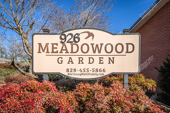 926-meadowood-ext7147