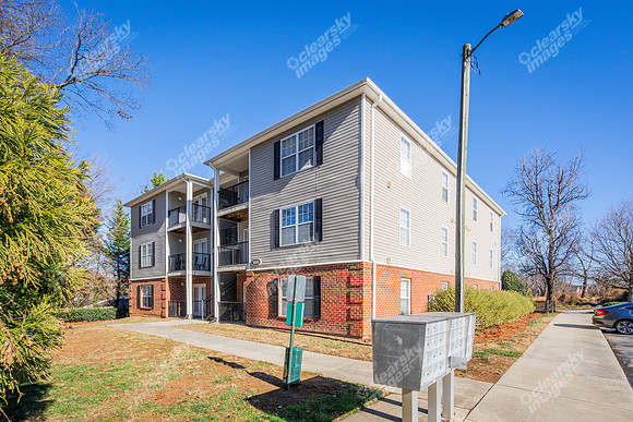 1000-s-lindell-ext1039
