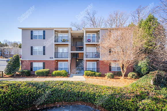 1000-s-lindell-ext1054