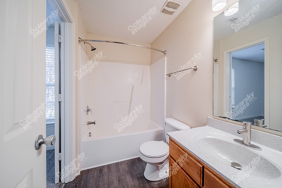 1000-s-lindell-int1639