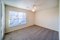 1000-s-lindell-int1649