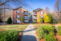 1018-s-josephine-ext1198
