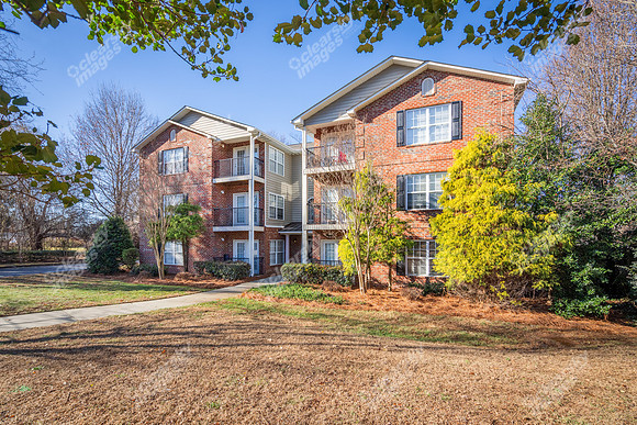 1018-s-josephine-ext1204