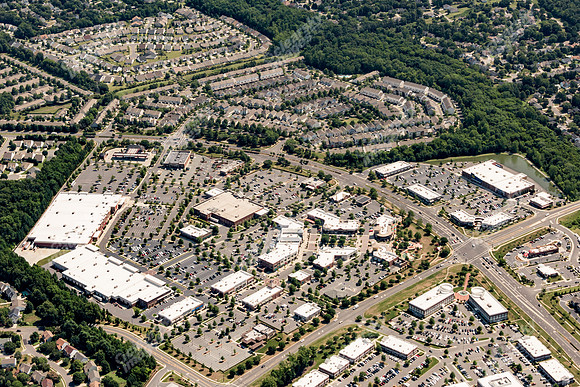 blakeney-shopping-air-2211