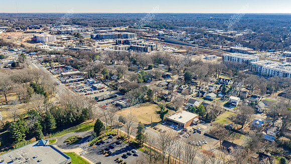 3400-n-tryon-drn0012