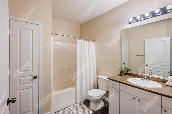 8230-greenway-int0291