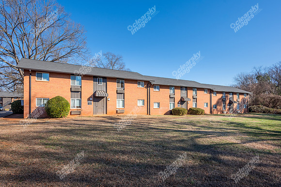 1227-pressley-ext2492