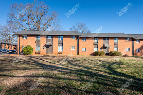 1227-pressley-ext2498