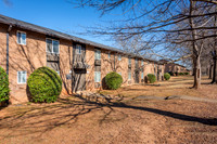 1227-pressley-ext2558