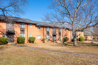 1227-pressley-ext2564