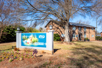 1227-pressley-ext2576