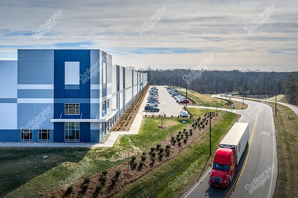 2820-stadium-drn2477