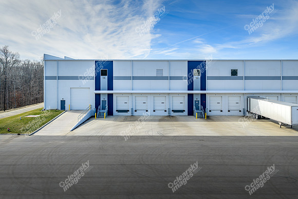 2820-stadium-drn2496