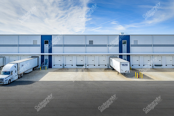 2820-stadium-drn2499