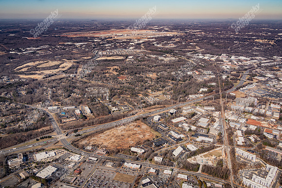 77-center-air1397