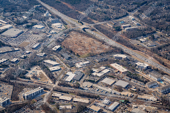77-center-air1433