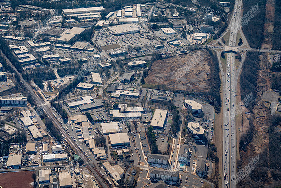 77-center-air1456