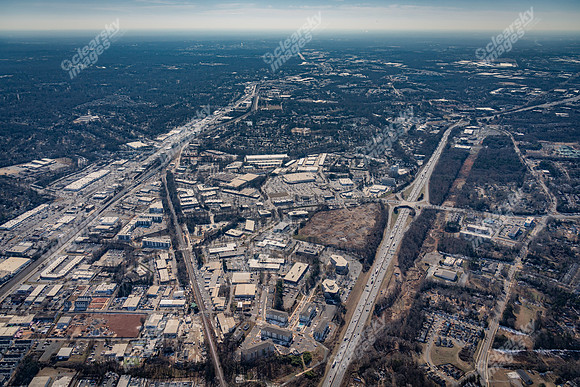 77-center-air1464