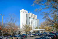 5700-westpark-drn-ext5127